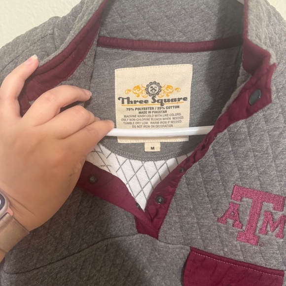 Texas Aggies diamond stitched sweater - Picture 2 of 2